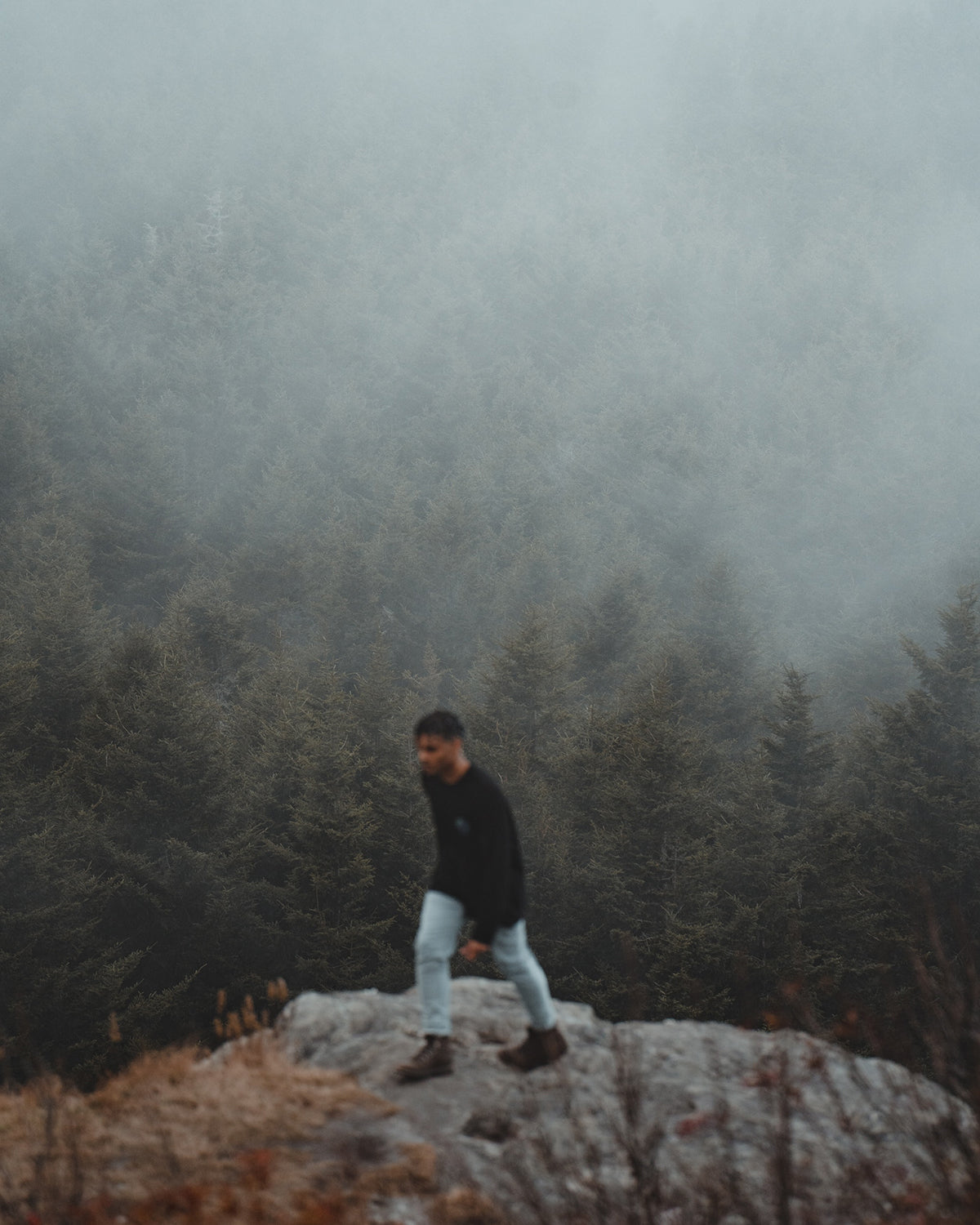 THE EFFECTS OF POLLUTION ON MEN'S SKIN AND HOW TO PROTECT AGAINST IT